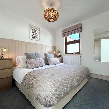 Mariner'S Cottage~Cozy Nook Close To The Sea Sleeps 4 Penzance Bagian luar foto